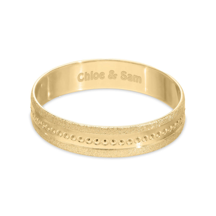 Personalised 9ct Yelow Gold or White Gold Bride Wedding Ring , 4mm Band Matt with Pips in the center