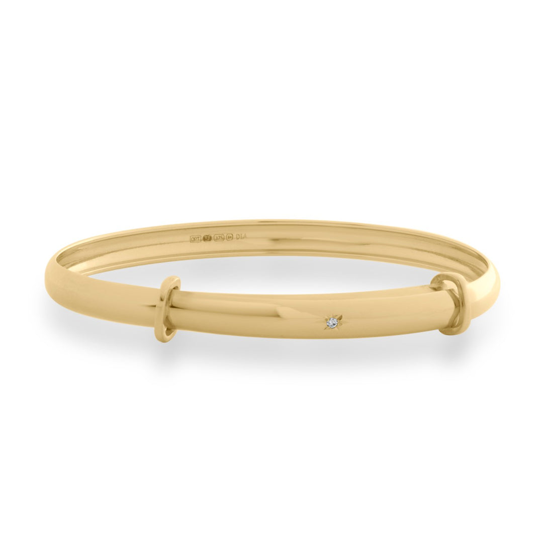 Childrens 9ct Gold Personalised Diamond Bangle (0-1 years)